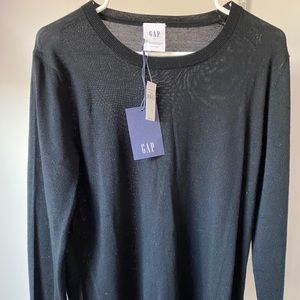 Women’s GAP sweater